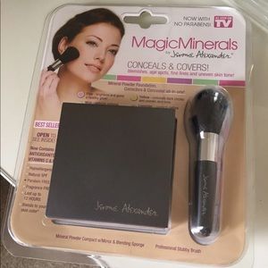 Jerome Alexander Magic Mineral Powder
